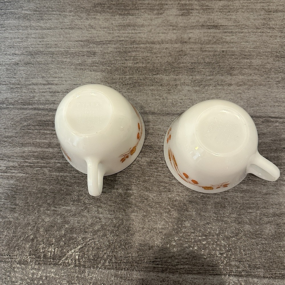 Pyrex Harvest Home Set 2 Milk Glass Wheat Flowers Coffee Tea Cups - Picture 8 of 9